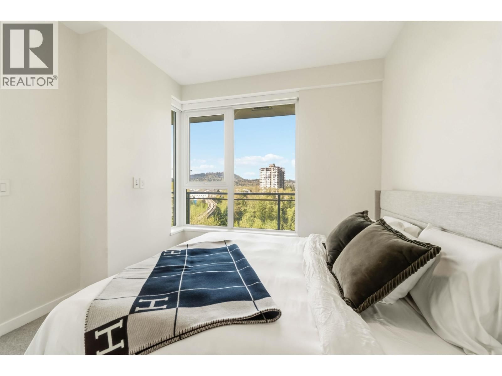 1307 - 308 MORRISSEY ROAD Image 13