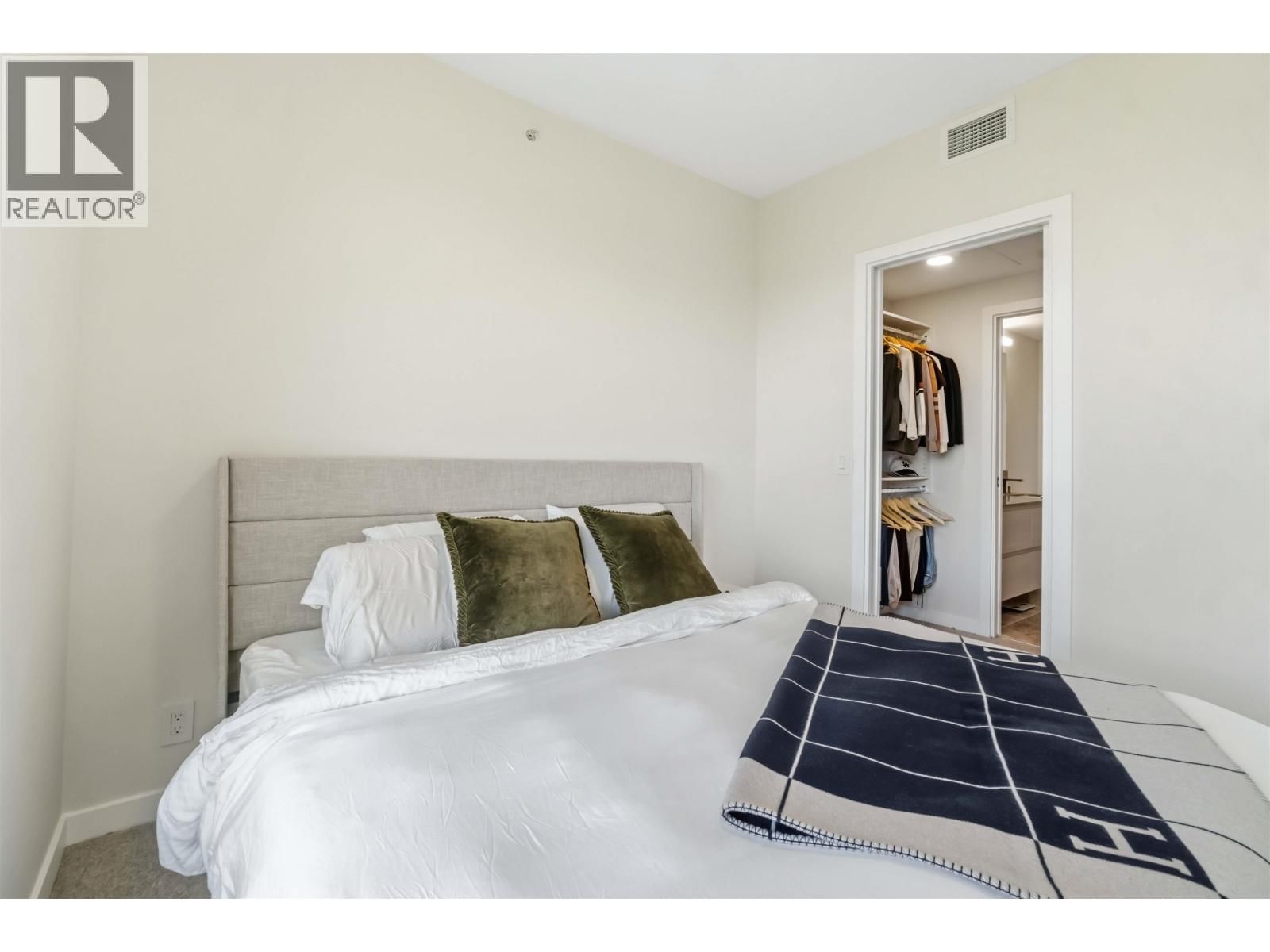 1307 - 308 MORRISSEY ROAD Image 14