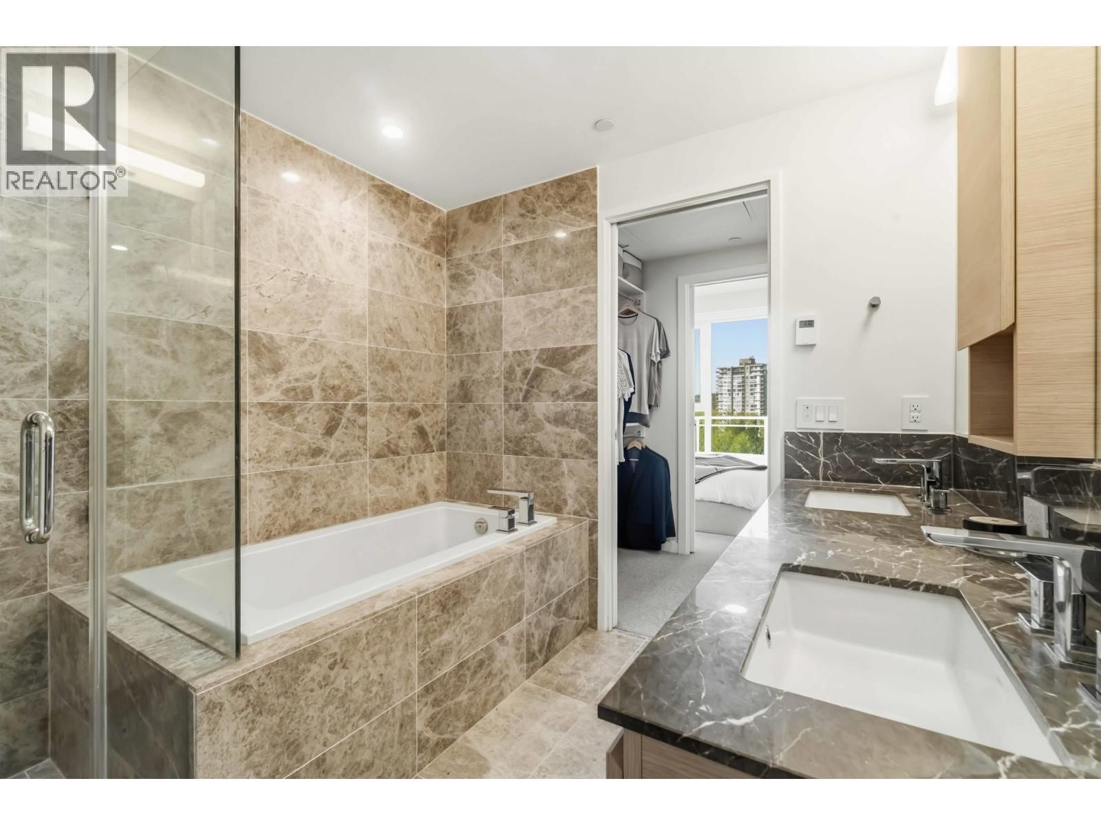 1307 - 308 MORRISSEY ROAD Image 17