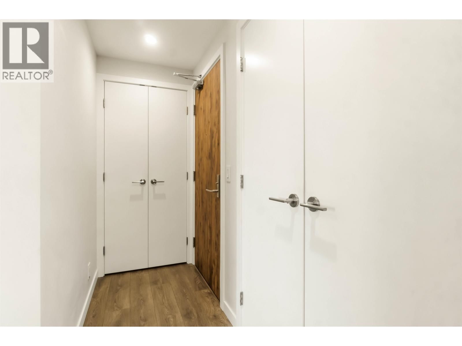 1307 - 308 MORRISSEY ROAD Image 23