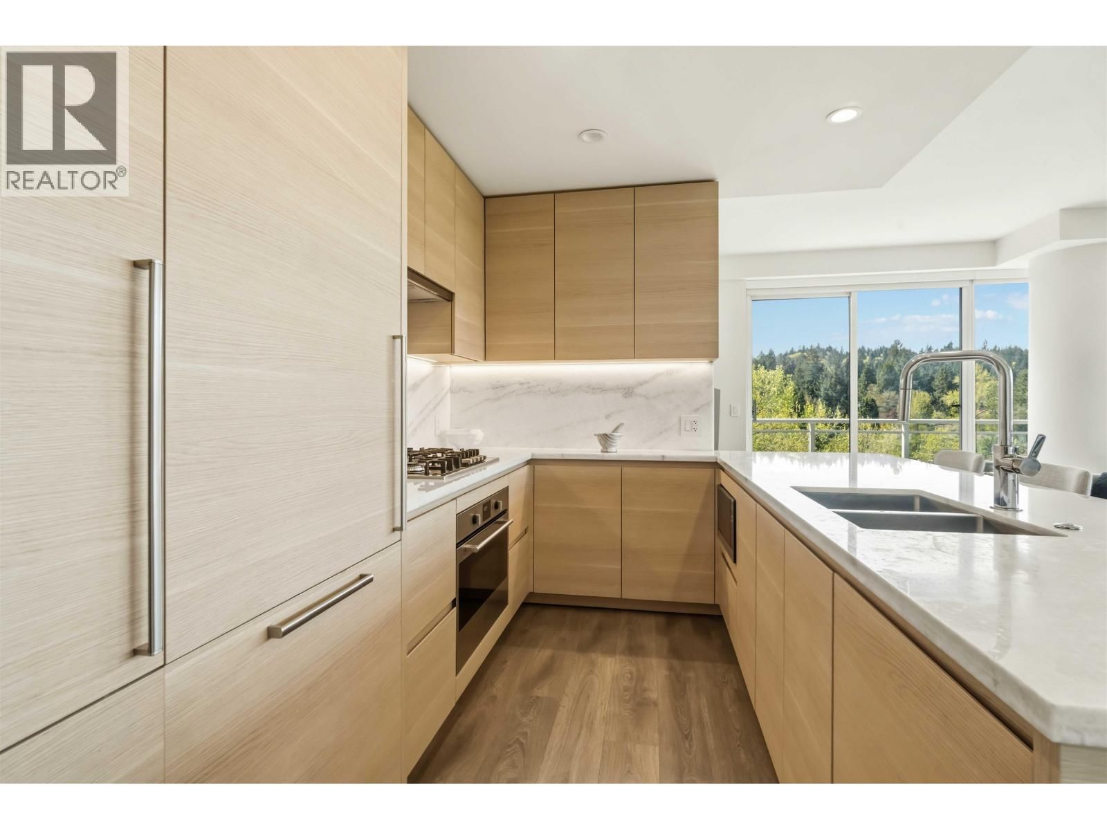 1307 - 308 MORRISSEY ROAD Image 3