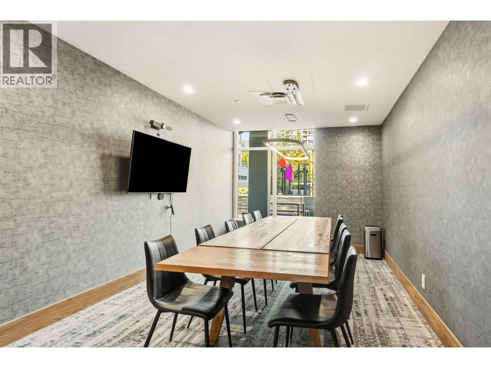 1307 - 308 MORRISSEY ROAD Image 32