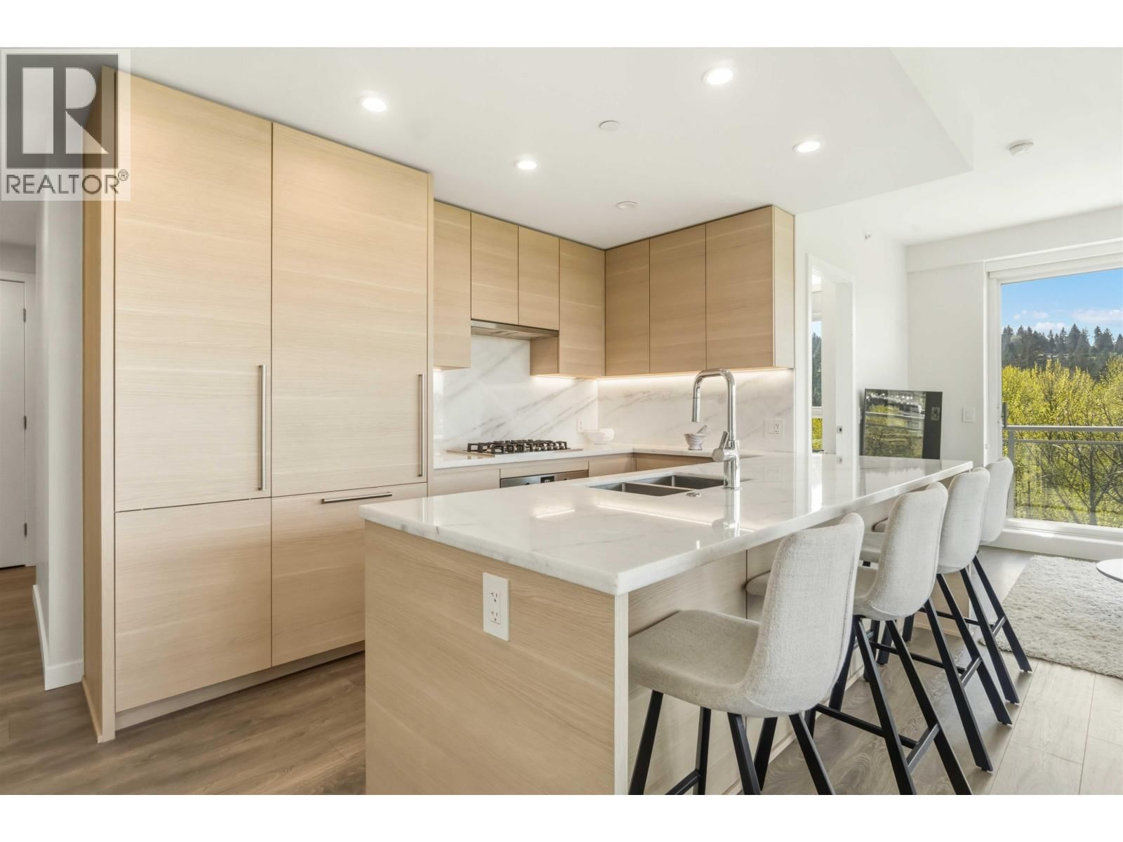 1307 - 308 MORRISSEY ROAD Image 4