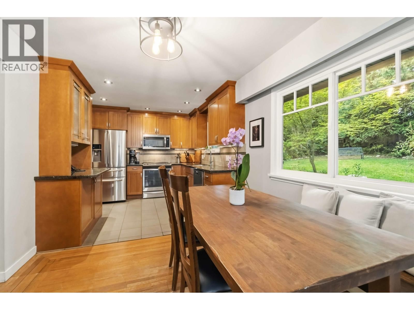 209 CLEARVIEW DRIVE Image 11