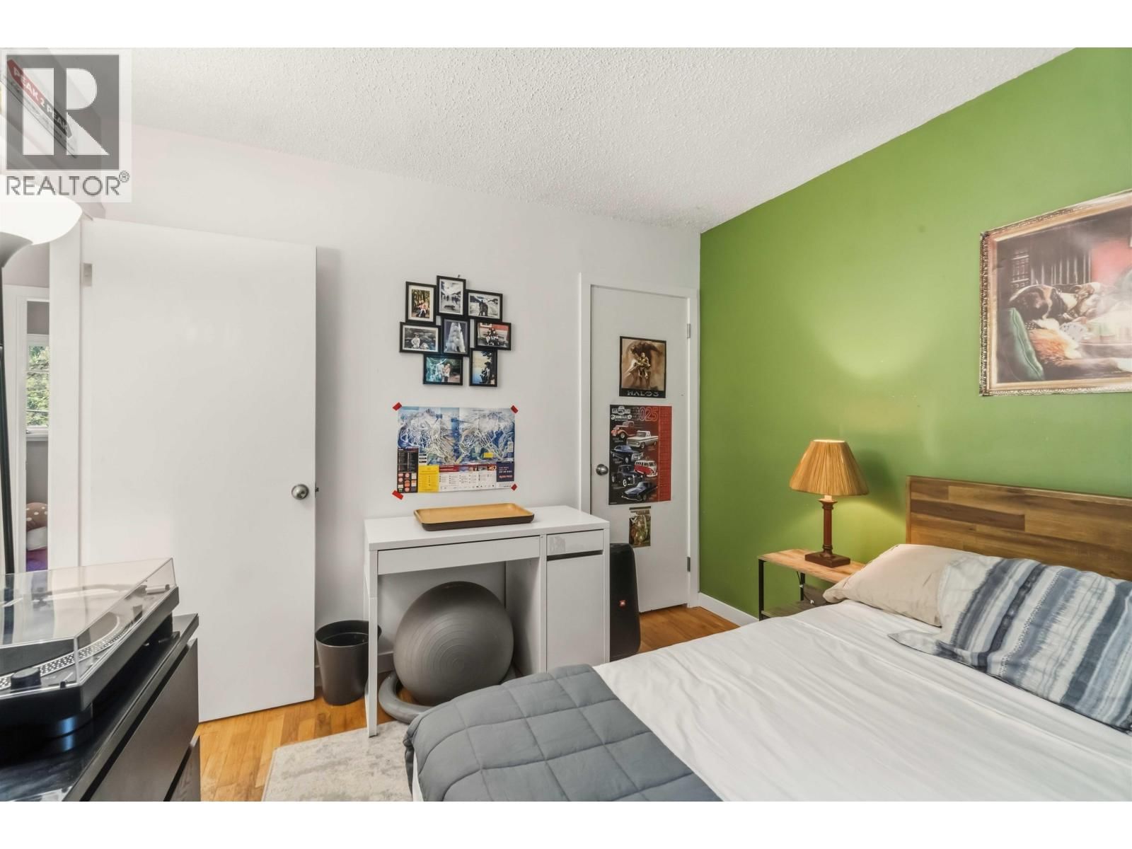 209 CLEARVIEW DRIVE Image 14