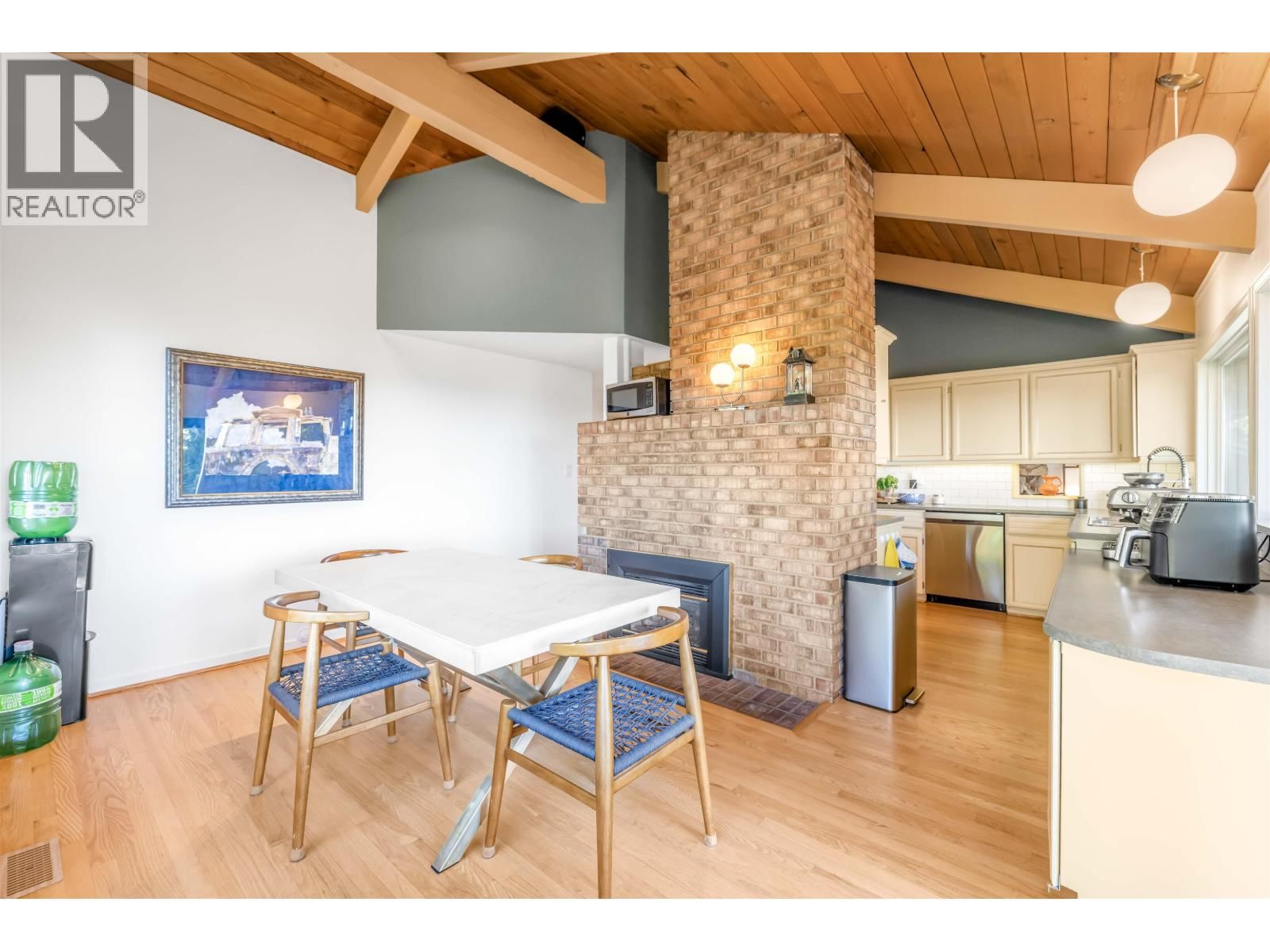 4663 WOODRIDGE PLACE Image 11