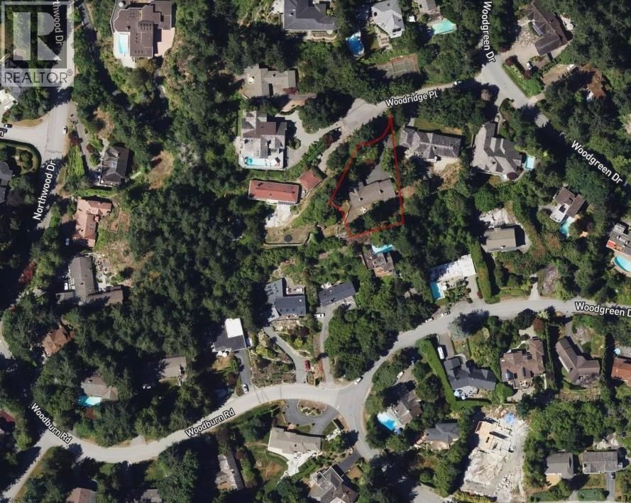 4663 WOODRIDGE PLACE Image 32