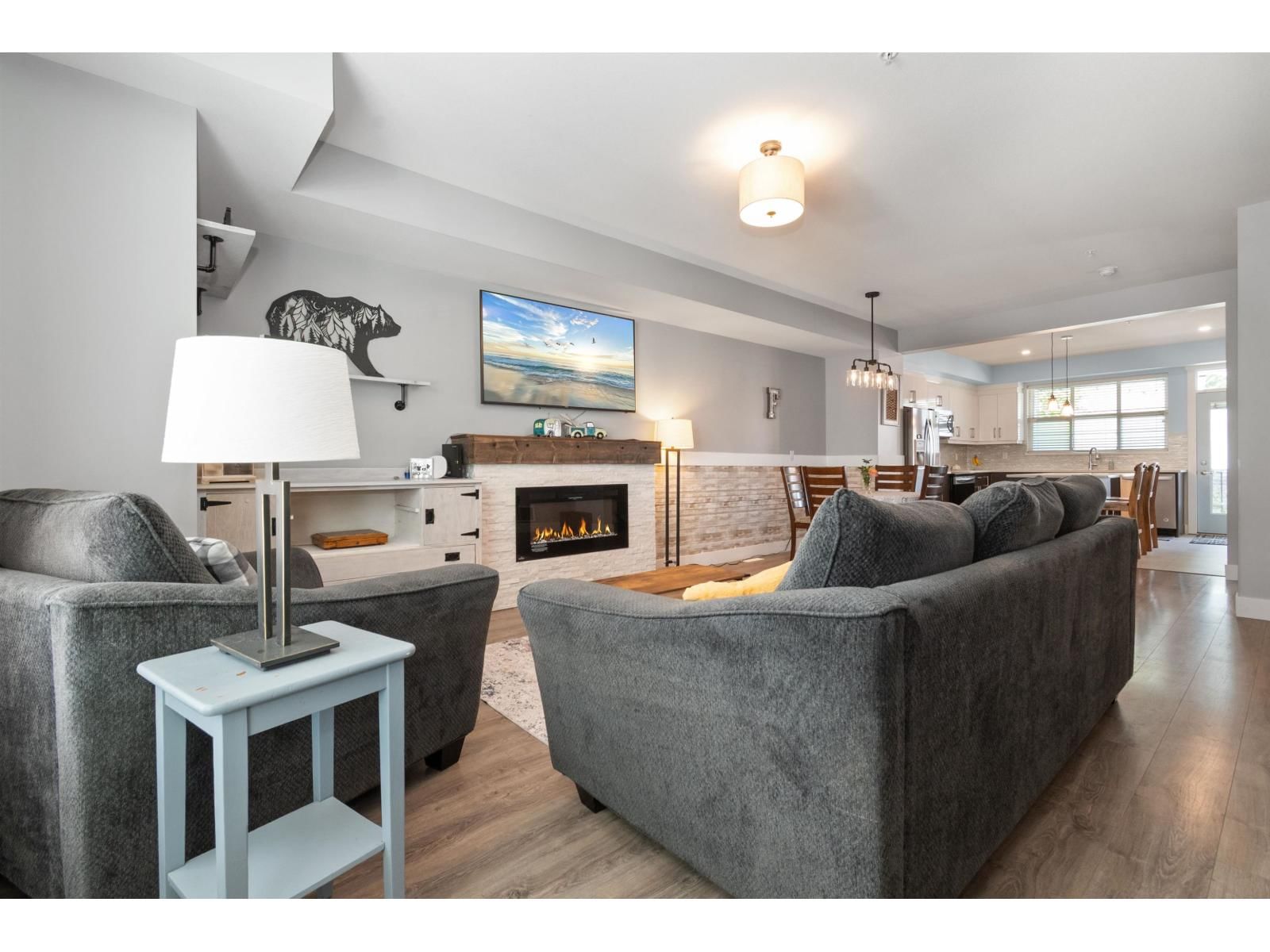 2 - 45395 SPADINA AVENUE Image 10