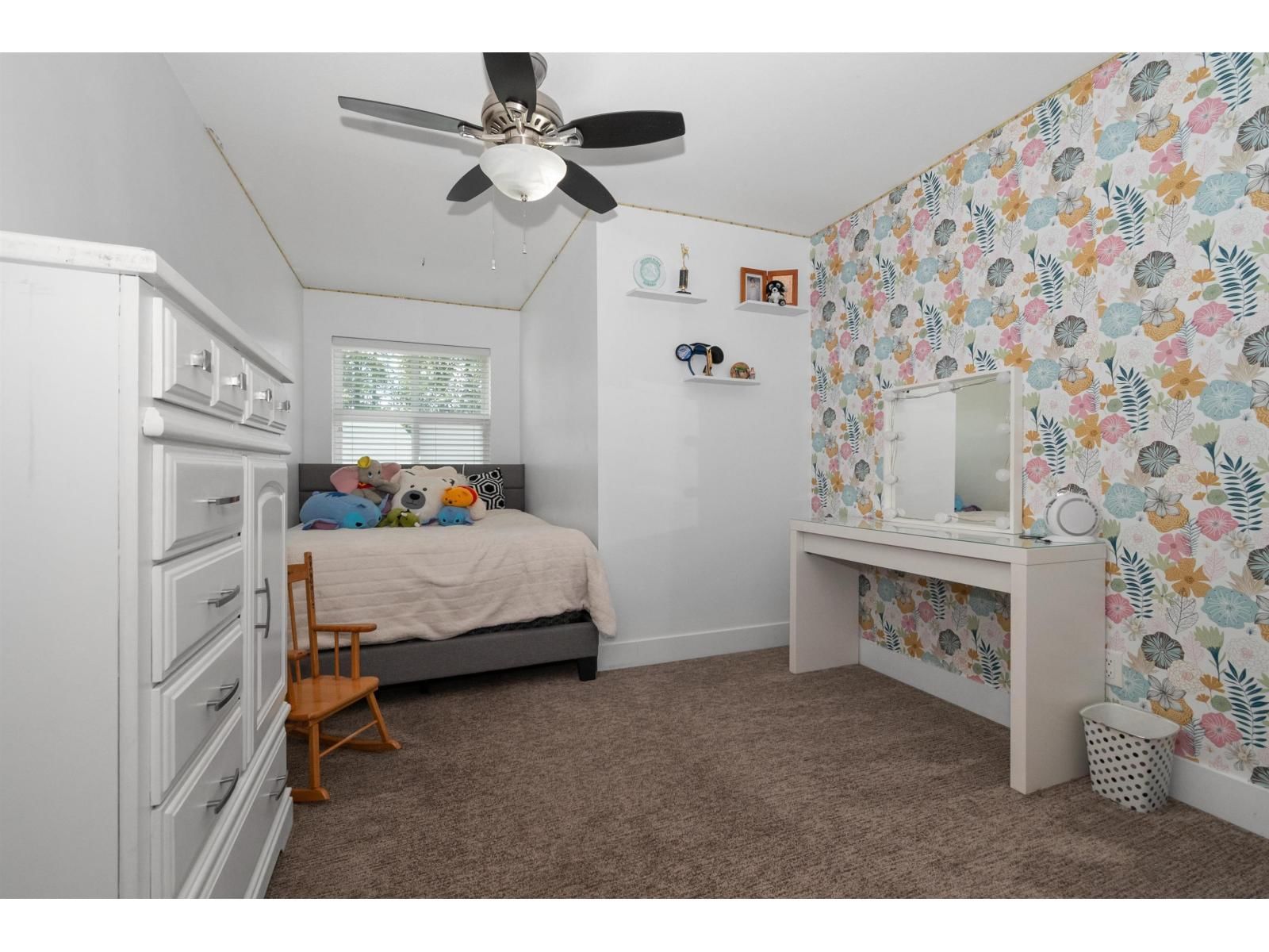 2 - 45395 SPADINA AVENUE Image 14