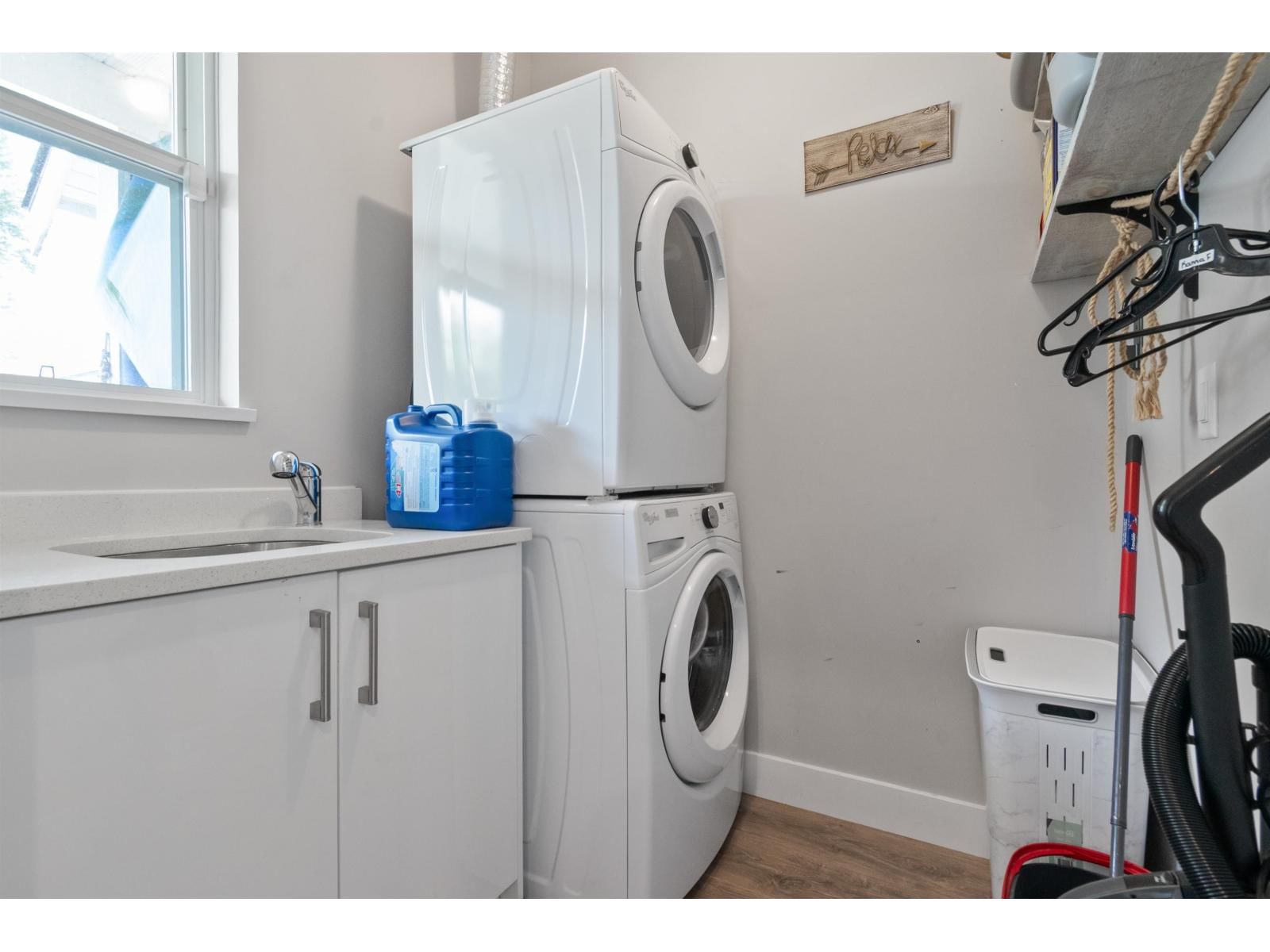 2 - 45395 SPADINA AVENUE Image 19