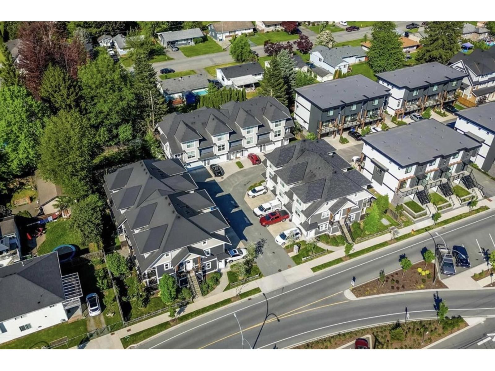 2 - 45395 SPADINA AVENUE Image 25