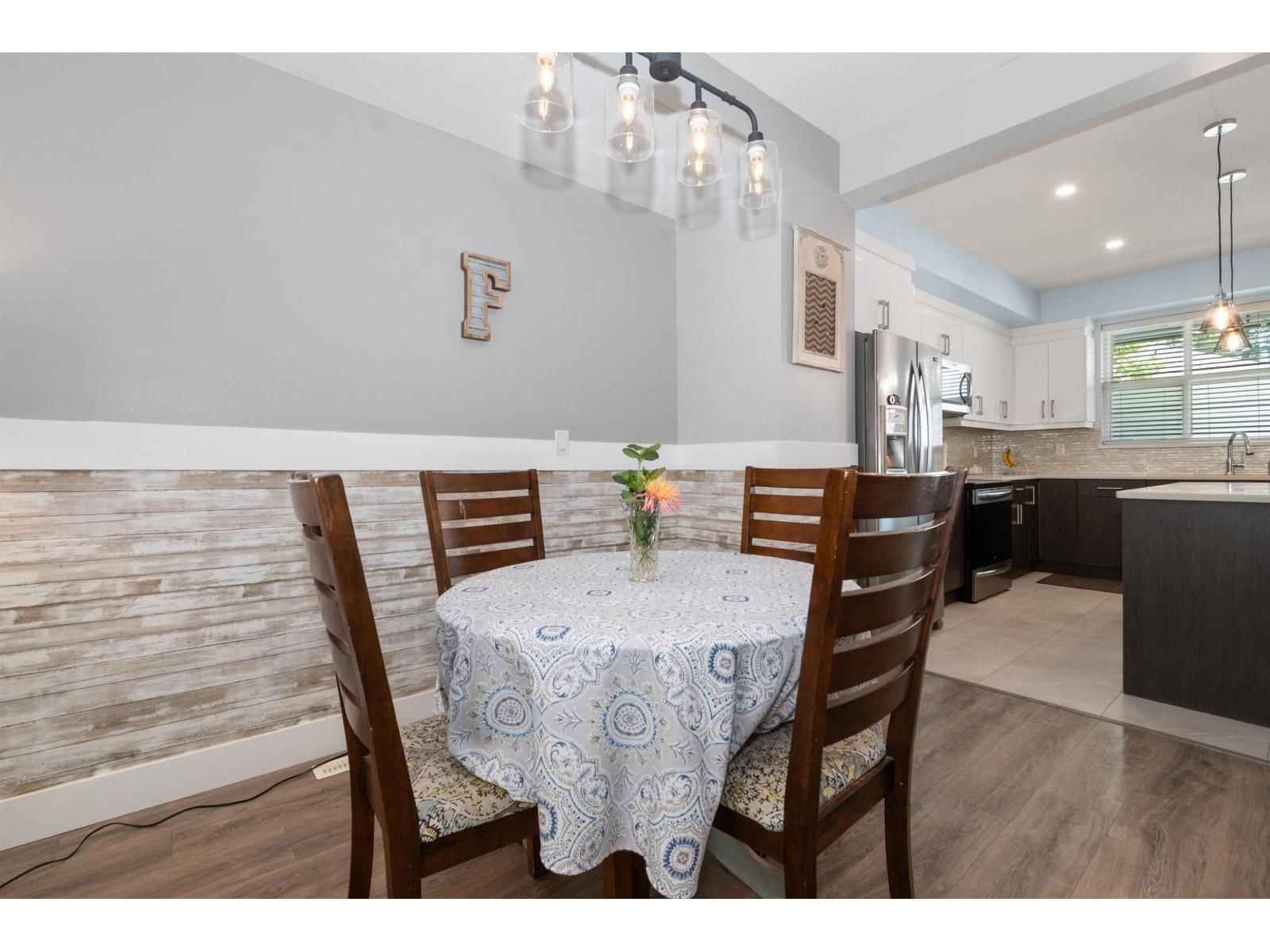 2 - 45395 SPADINA AVENUE Image 7