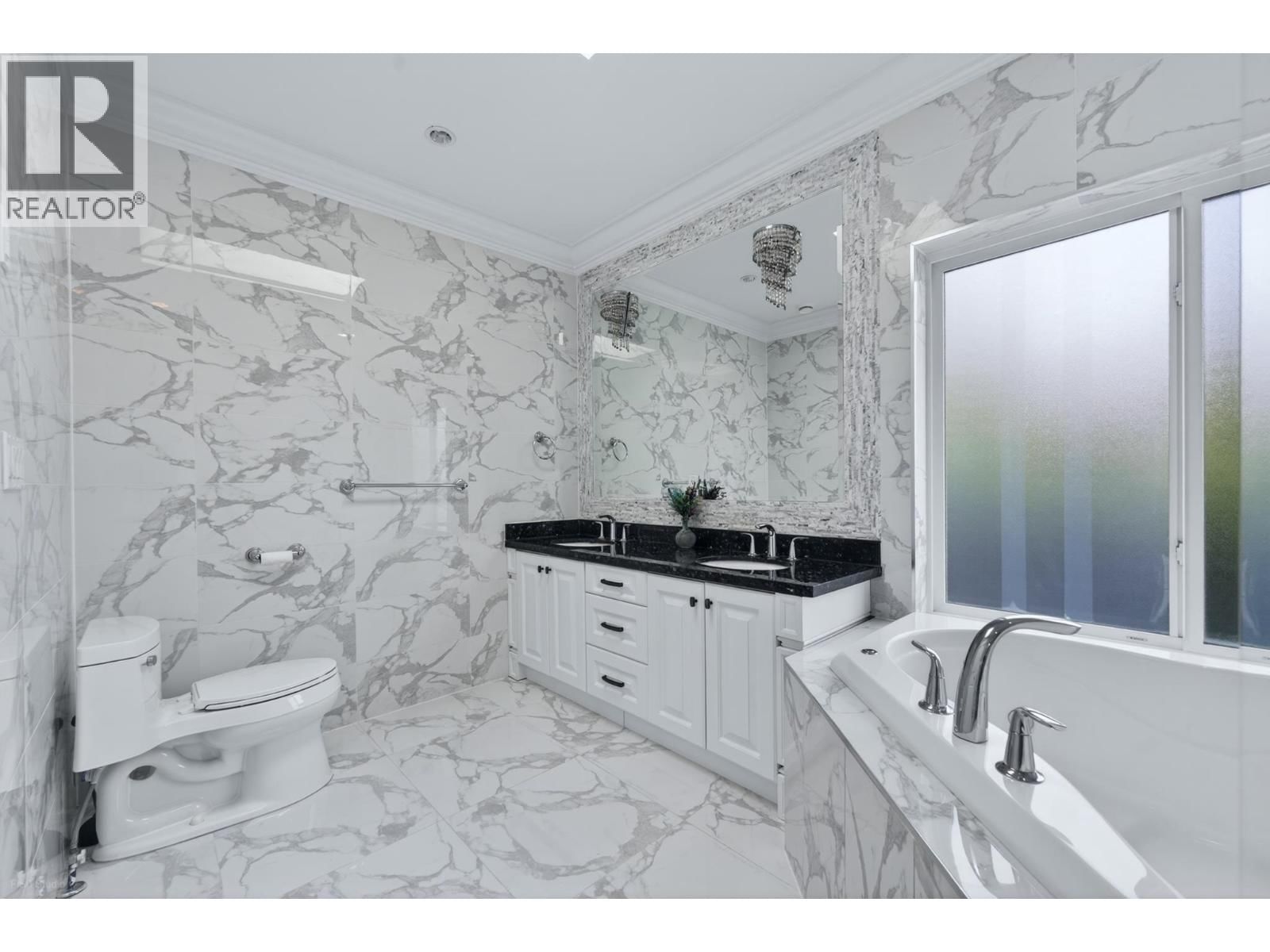 9631 SAUNDERS ROAD Image 17