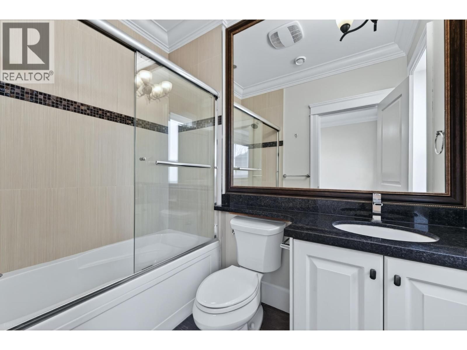 9631 SAUNDERS ROAD Image 19