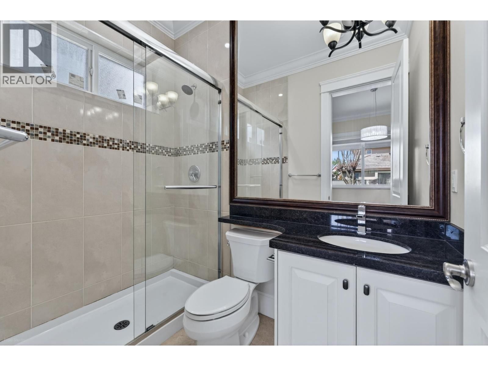 9631 SAUNDERS ROAD Image 24