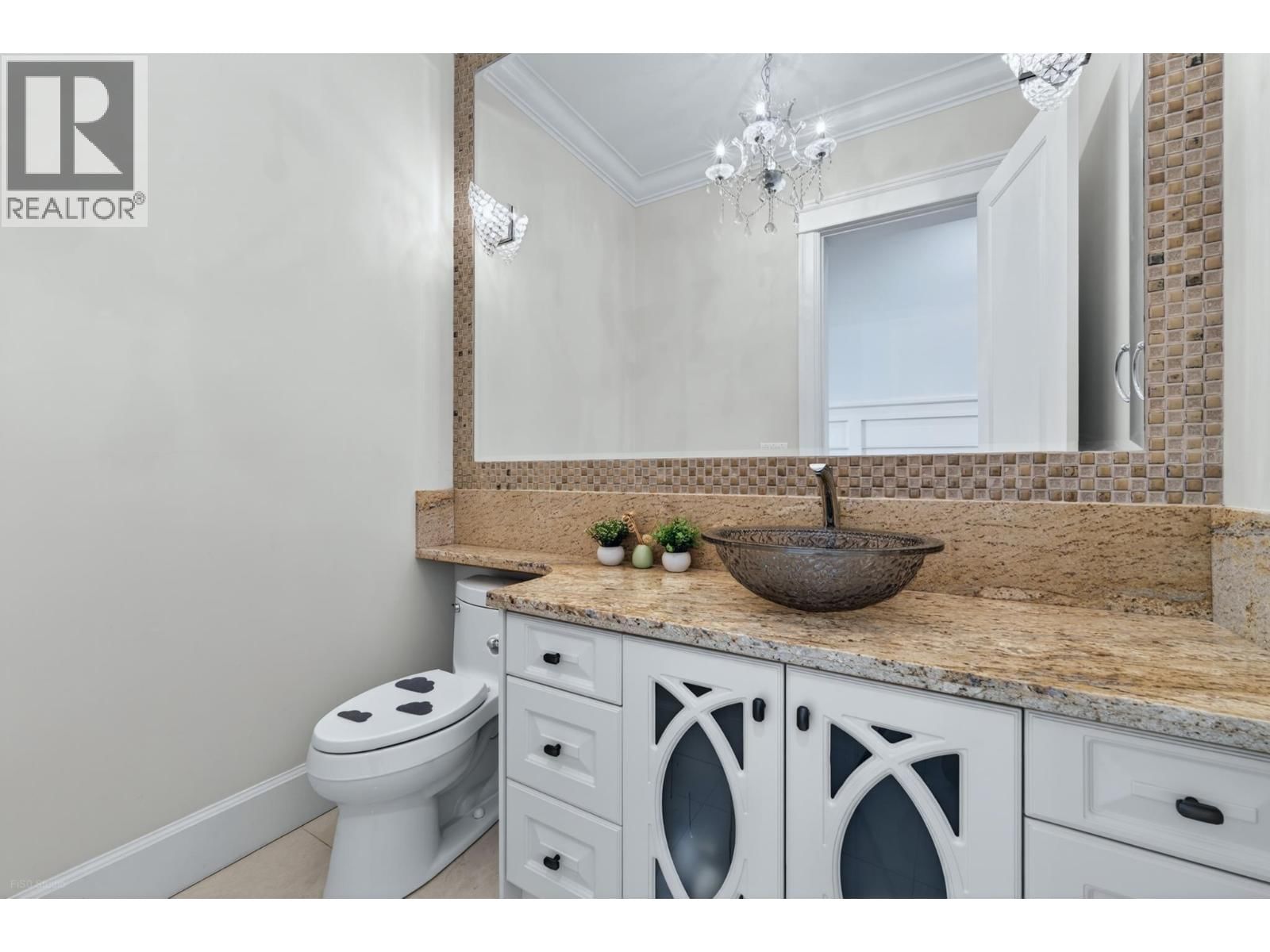 9631 SAUNDERS ROAD Image 26