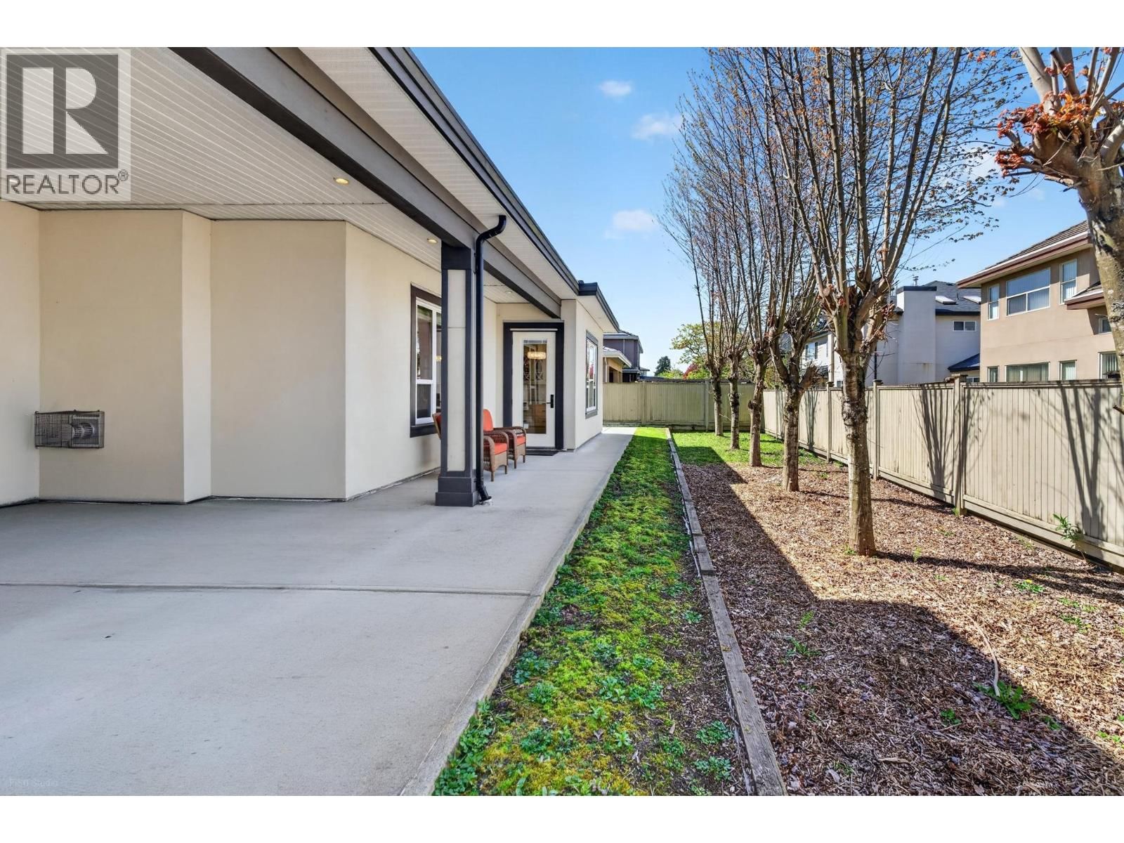 9631 SAUNDERS ROAD Image 32