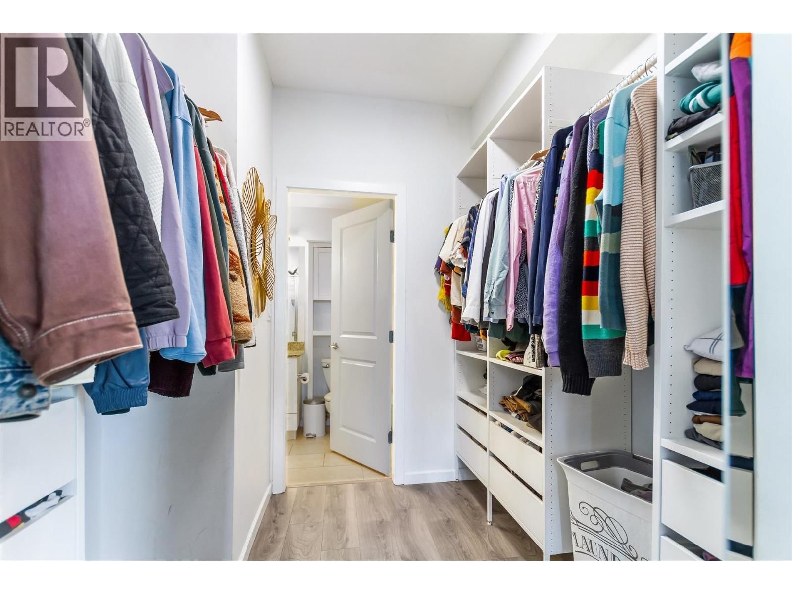 305 - 270 FRANCIS WAY Image 11