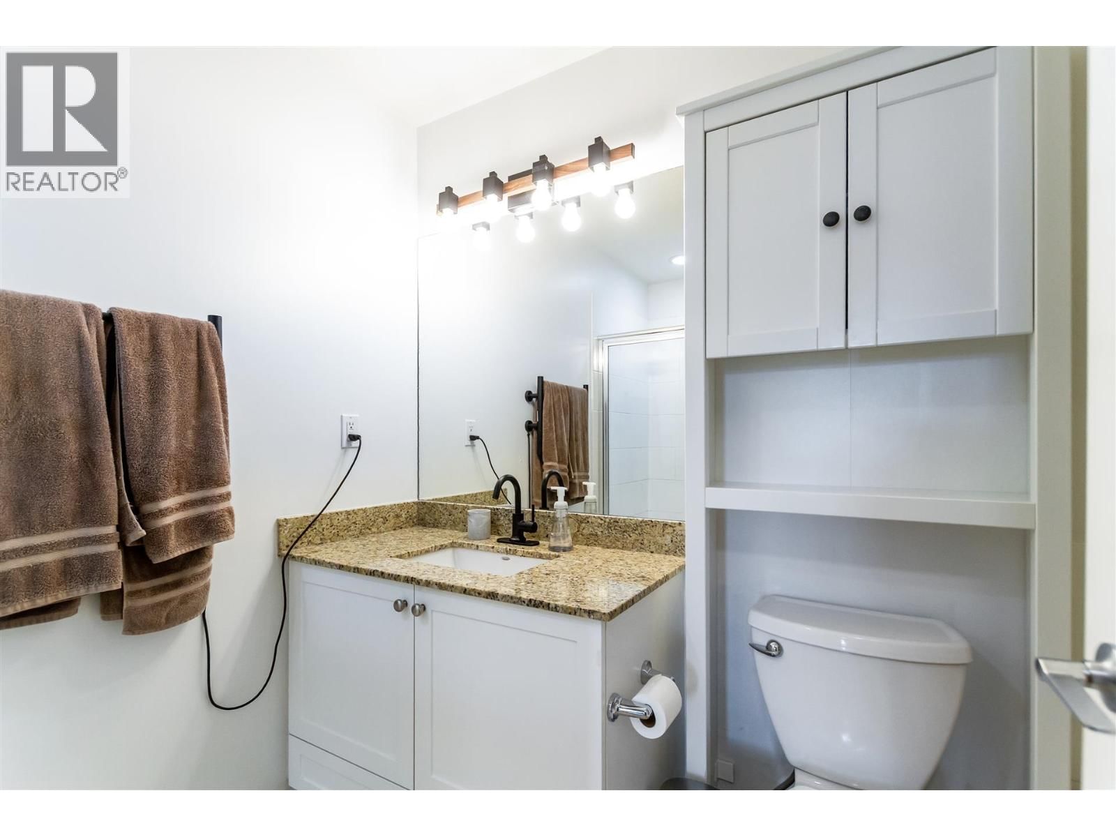 305 - 270 FRANCIS WAY Image 12