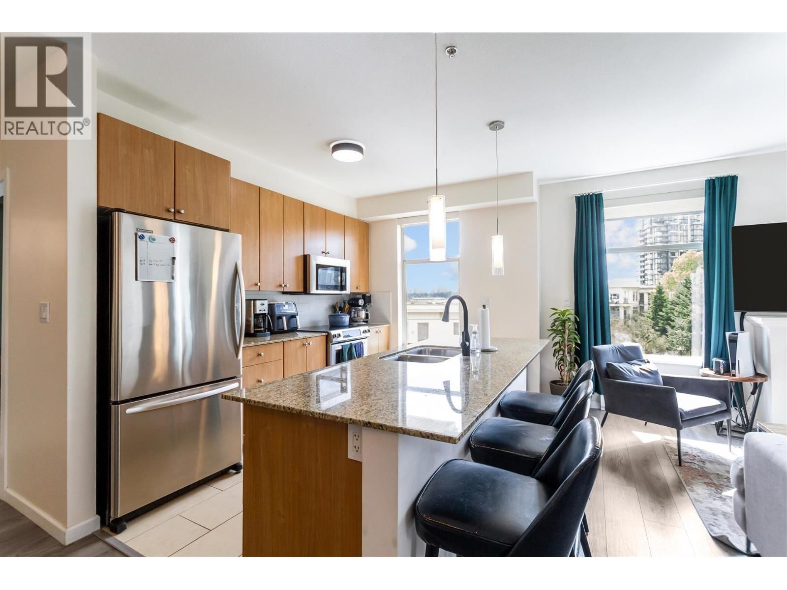 305 - 270 FRANCIS WAY Image 7