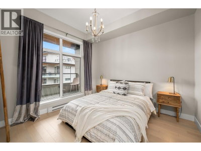 262 SALTER Street | New Westminster British Columbia | Slide Image Fourteen