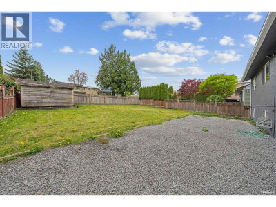 7942 LAKEFIELD Drive | Burnaby British Columbia | Slide Image Thirty-five