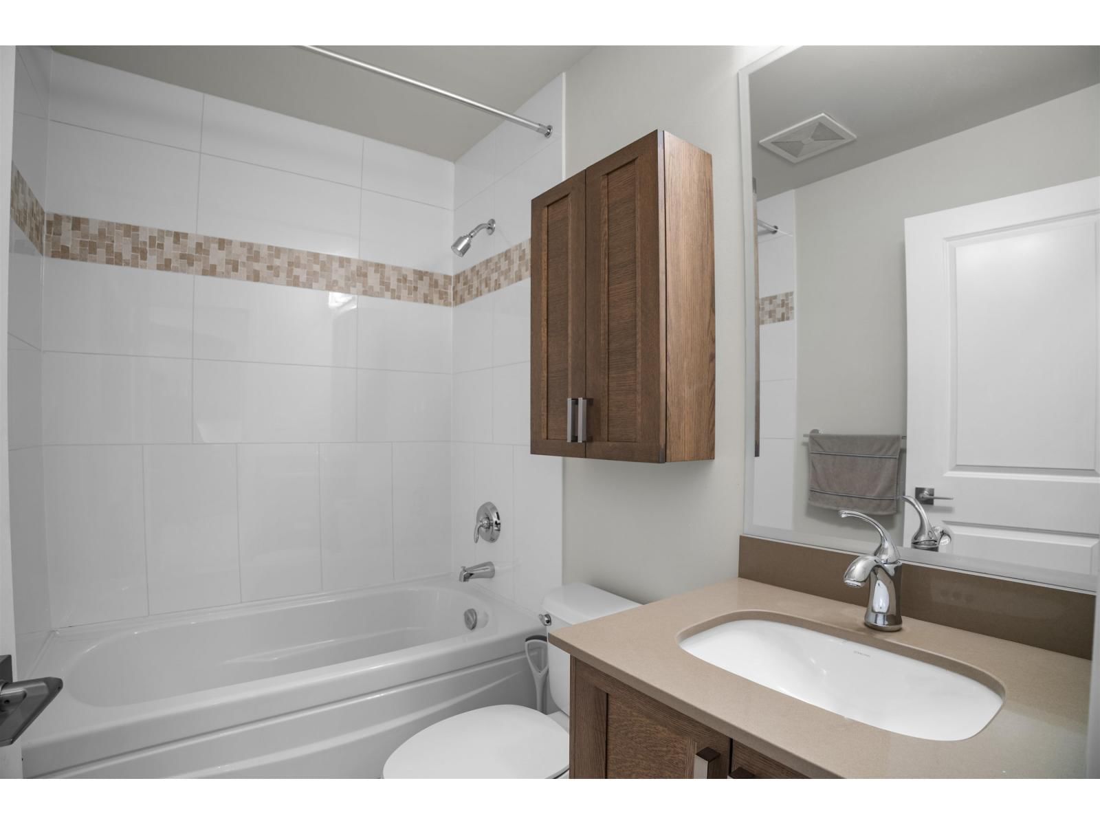 217 - 15850 26 AVENUE Image 10
