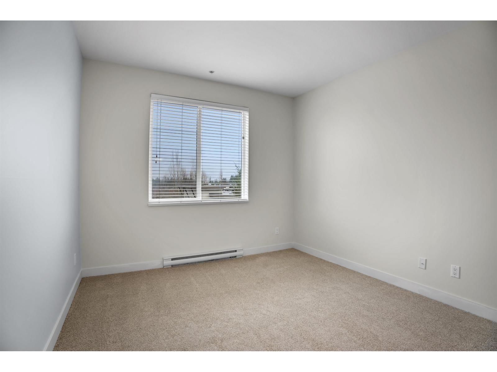 217 - 15850 26 AVENUE Image 19