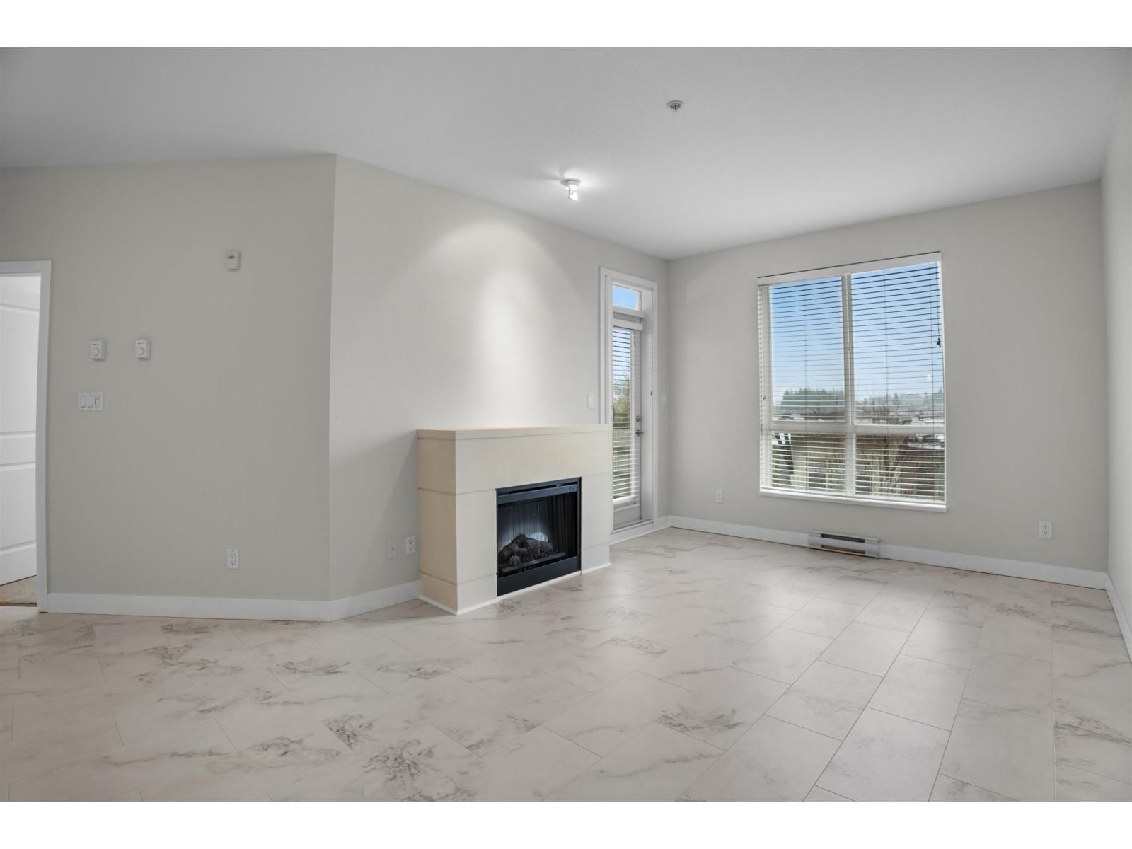 217 - 15850 26 AVENUE Image 7