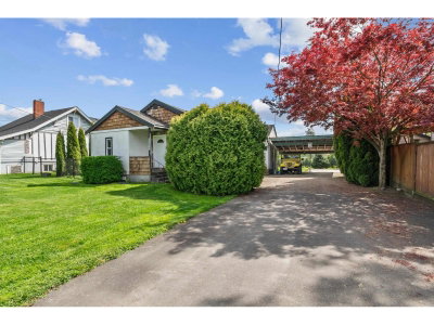 46308 VELMA Avenue | Chilliwack British Columbia | Slide Image Three