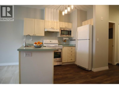 2109 ROWLAND Street | Port Coquitlam British Columbia | Slide Image Seven