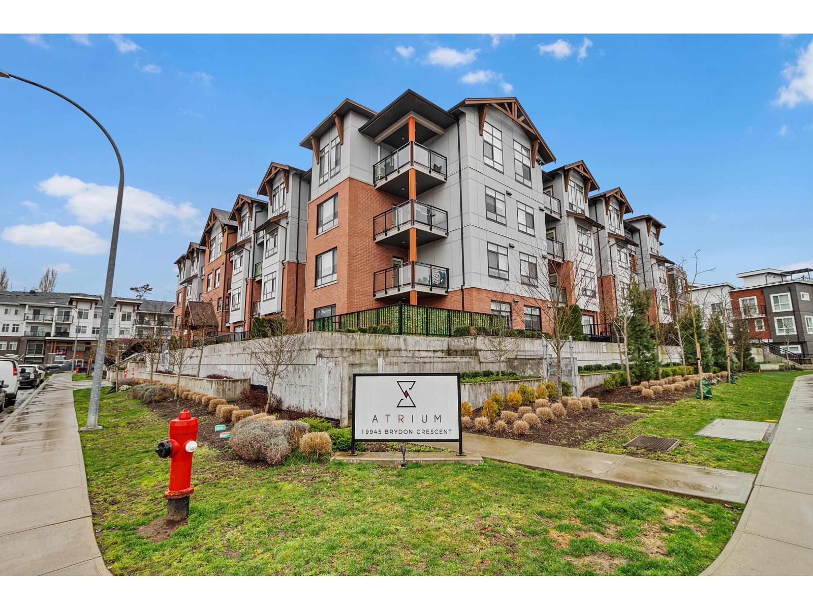 19945 BRYDON Crescent, Langley, British Columbia V3A 4A6