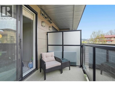 2214 KELLY Avenue | Port Coquitlam British Columbia | Slide Image Sixteen