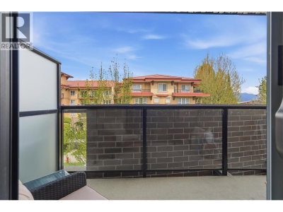 2214 KELLY Avenue | Port Coquitlam British Columbia | Slide Image Seventeen