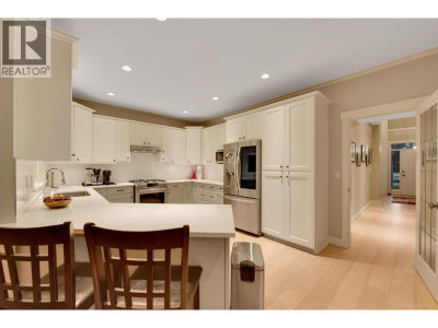 5268 GLEN ABBEY Place | Delta British Columbia | Slide Image Eleven