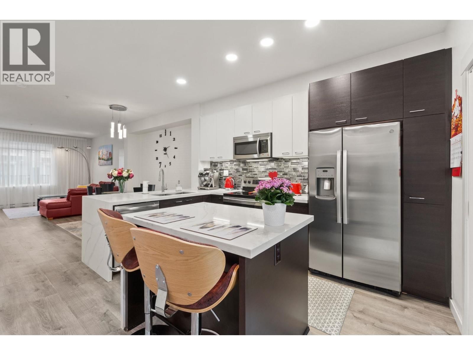 3010 RIVERBEND Drive, Coquitlam, British Columbia V3C 0B8