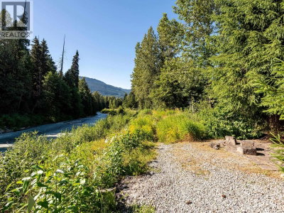 7313 FITZSIMMONS ROAD SOUTH | Whistler British Columbia | Slide Image Twenty-eight