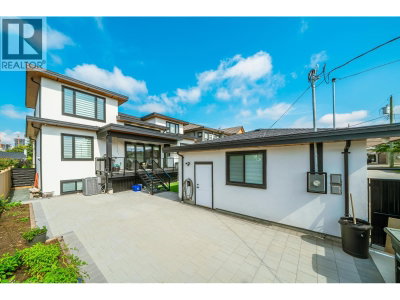 4836 WATLING Street | Burnaby British Columbia | Slide Image Thirty-eight