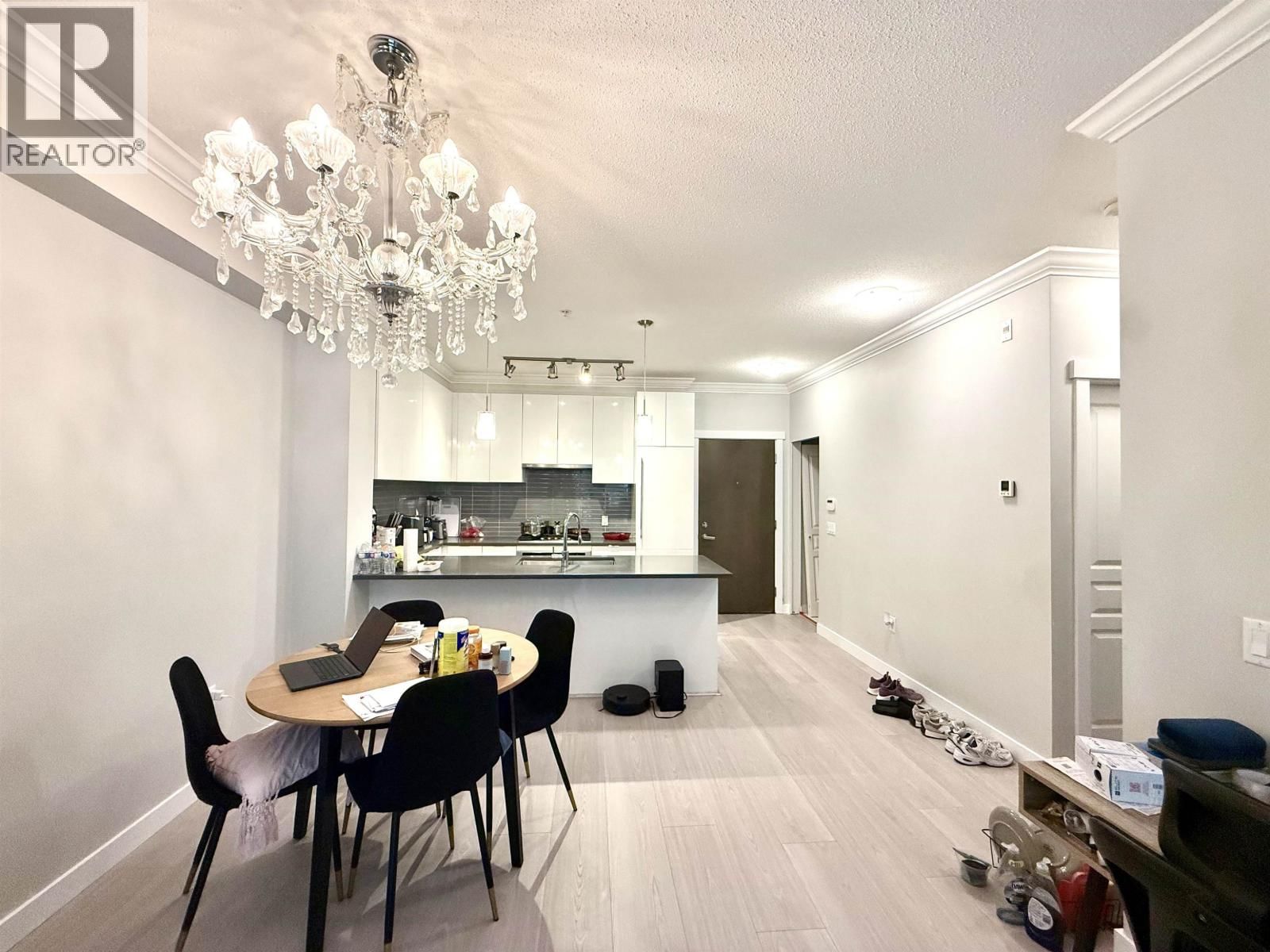 102 - 9399 ALEXANDRA ROAD Image 1