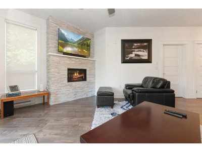 5380 TYEE Lane | Chilliwack British Columbia | Slide Image Eight