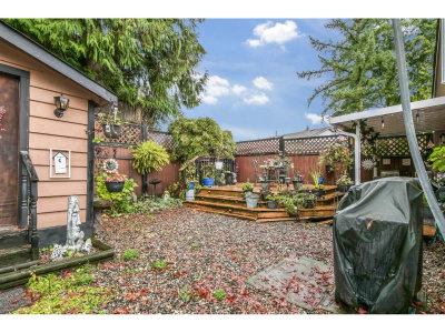 8037 139A Street | Surrey British Columbia | Slide Image Nineteen