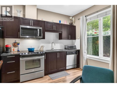 12283 224 Street | Maple Ridge British Columbia | Slide Image Thirteen