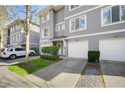 15155 62A Avenue | Surrey British Columbia | Slide Image Two