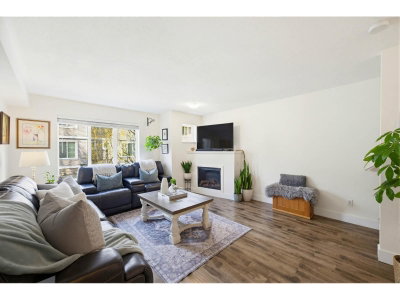 15155 62A Avenue | Surrey British Columbia | Slide Image Six
