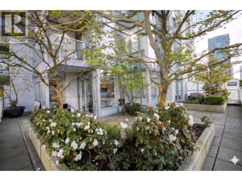 480 ROBSON Street Vancouver British Columbia, V6B 1S1 - 1 Bedroom Condo For Sale