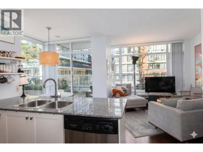480 ROBSON Street | Vancouver British Columbia | Slide Image Nine