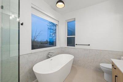 35133 CHRISTINA Place | Abbotsford British Columbia | Slide Image Twenty-two