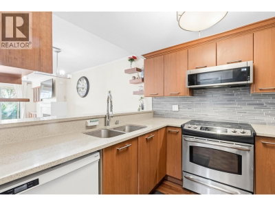 2150 MARINE Drive | Vancouver British Columbia | Slide Image Nine
