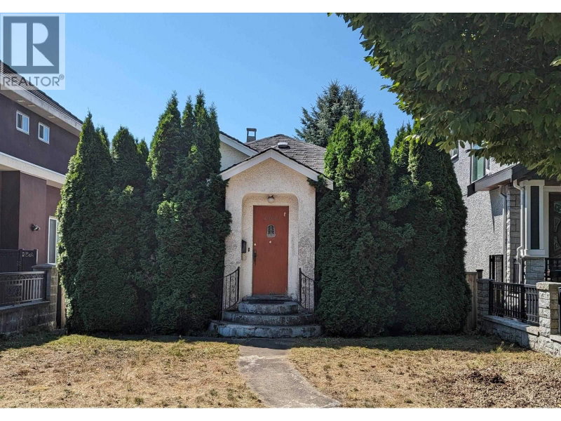 266 49TH Avenue Vancouver British Columbia, V5W 2G5 - 2 Bedrooms Home For Sale