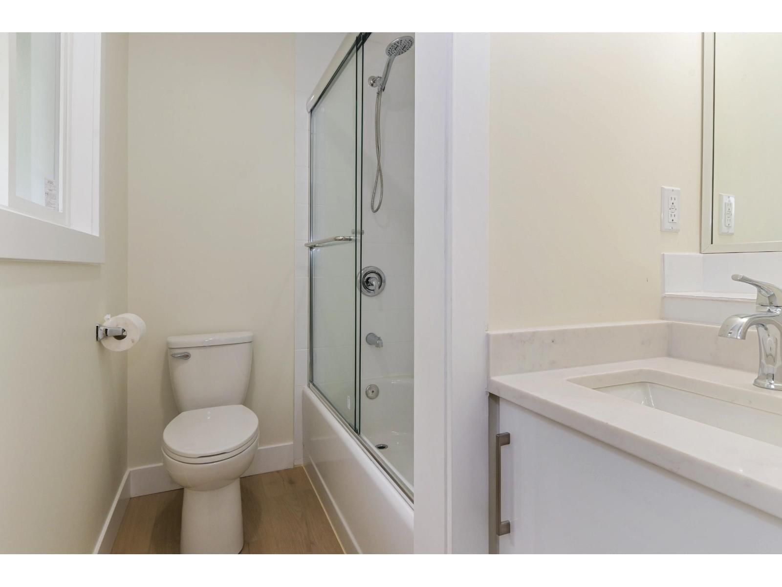 34630 IMMEL STREET Image 14